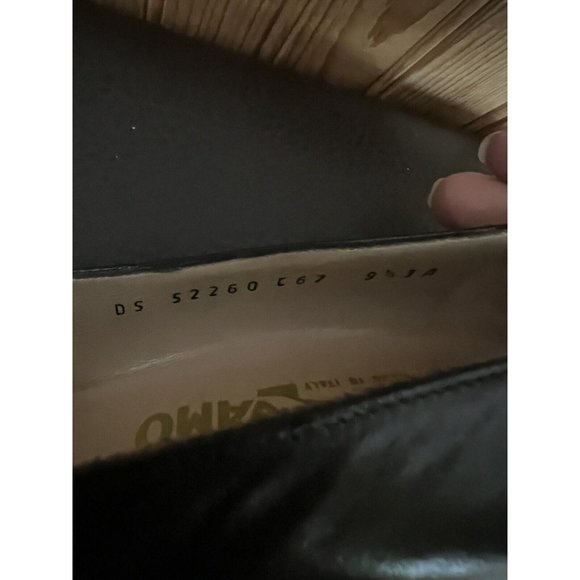 Salvatore Ferragamo Made in Italy Black Quilted Toe Block Heel Pump Size 9.5AAA - Picture 9 of 16